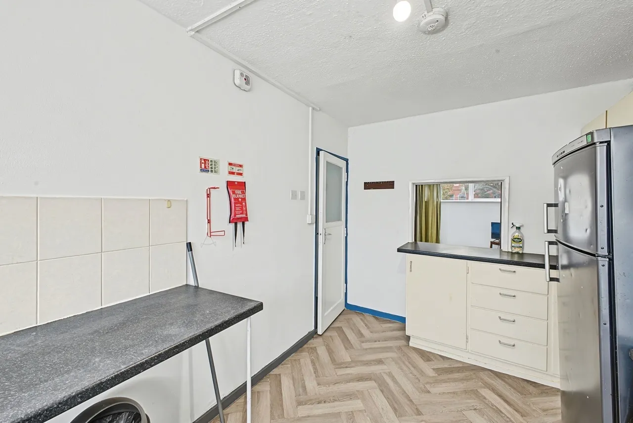 Cliftonville Court, Northampton, NN1, photo 10