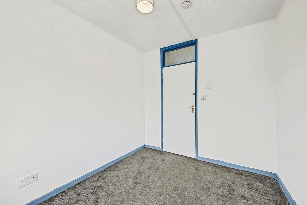 Cliftonville Court, Northampton, NN1, photo 13