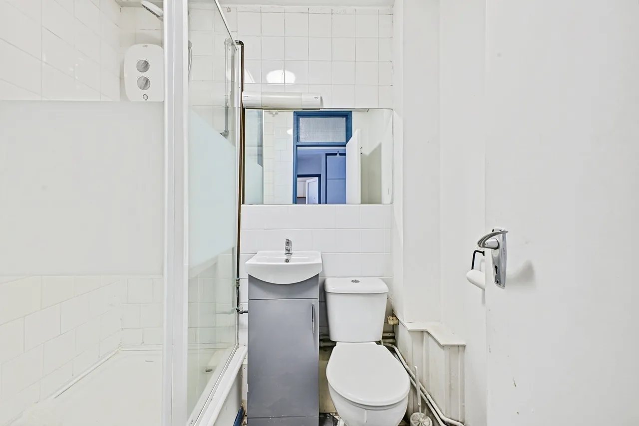 Cliftonville Court, Northampton, NN1, photo 17