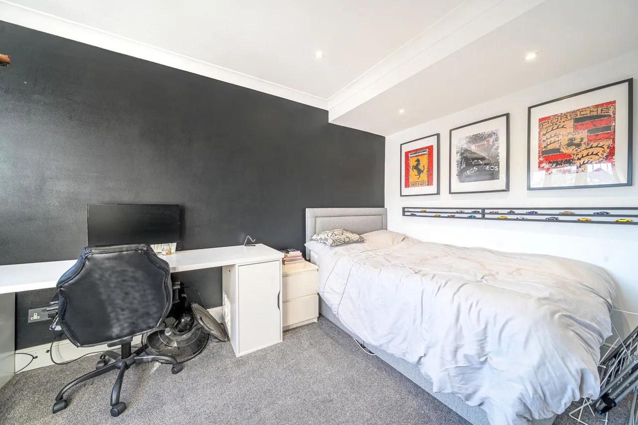 Cloonmore Avenue, BR6, photo 9