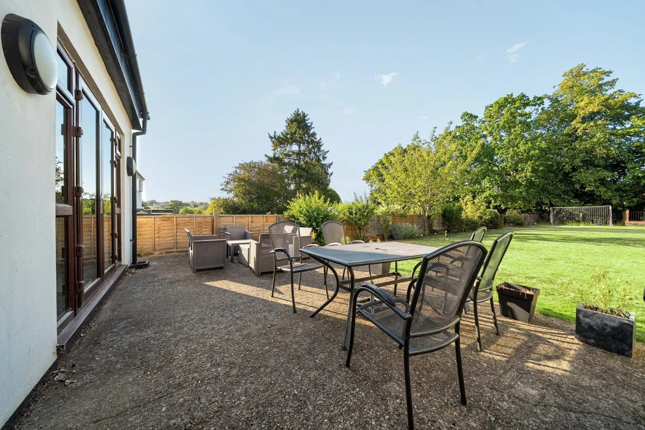Cloonmore Avenue, BR6, photo 16