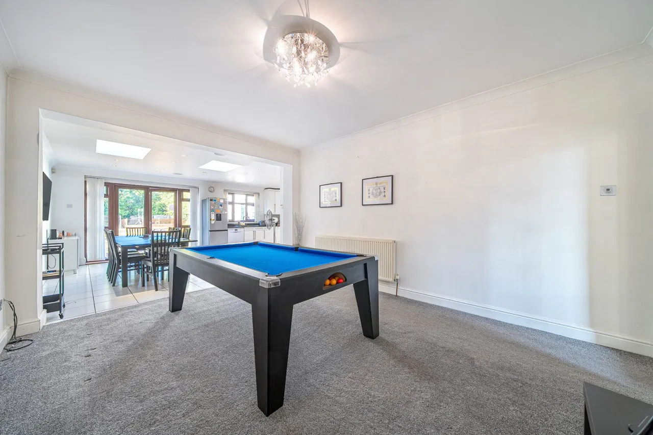 Cloonmore Avenue, BR6, photo 13