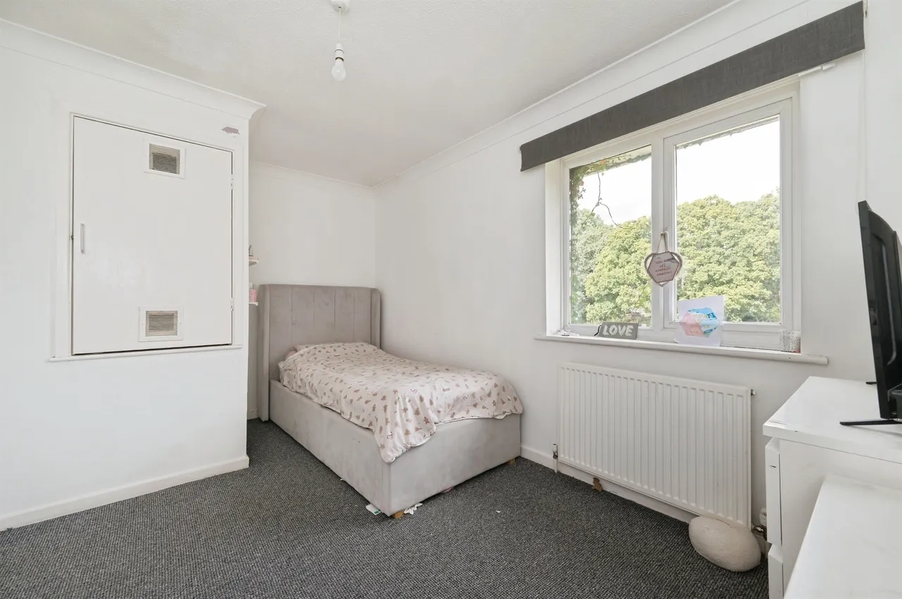 Ferndale, Hedge End, SO30, photo 5