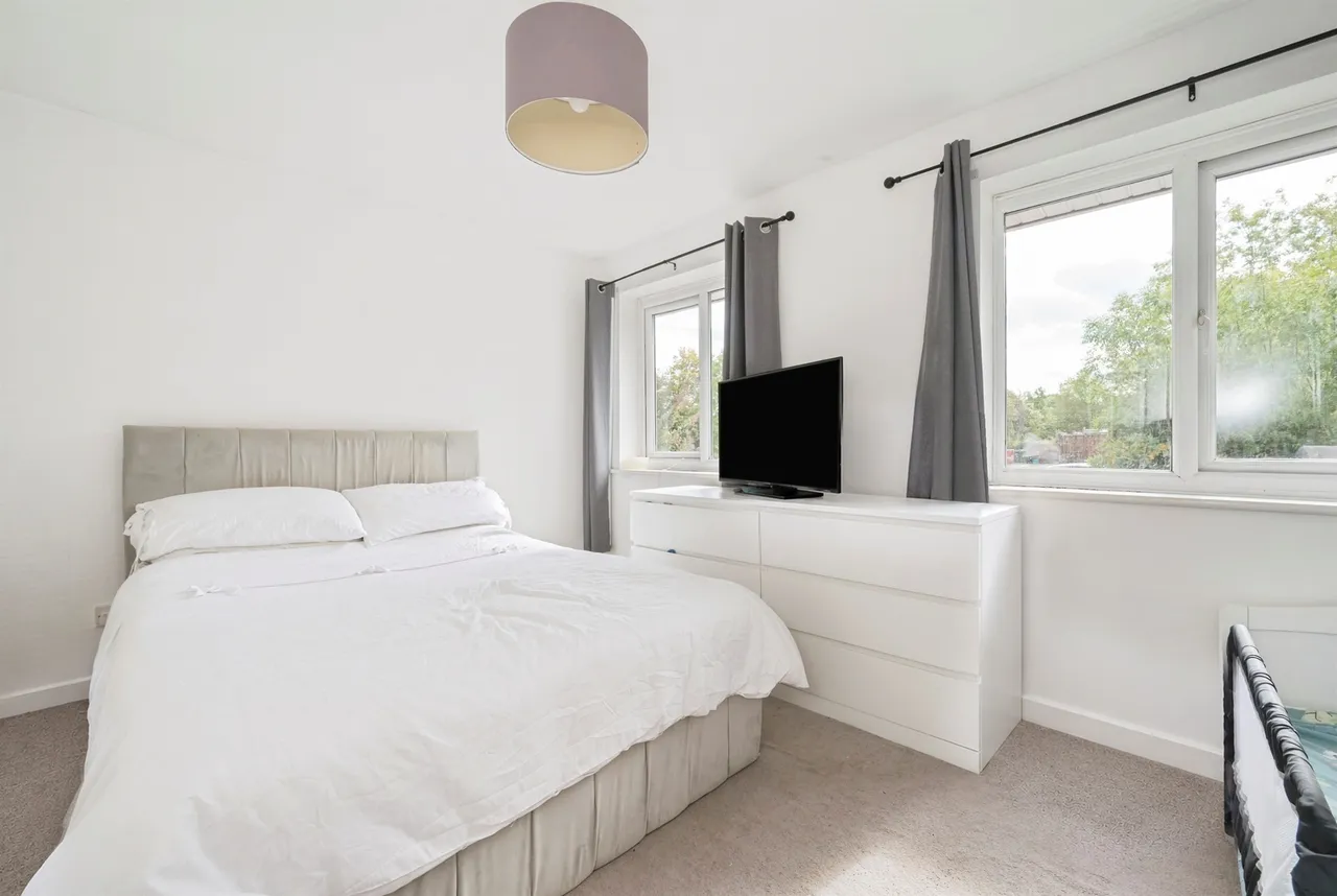 Ferndale, Hedge End, SO30, photo 4