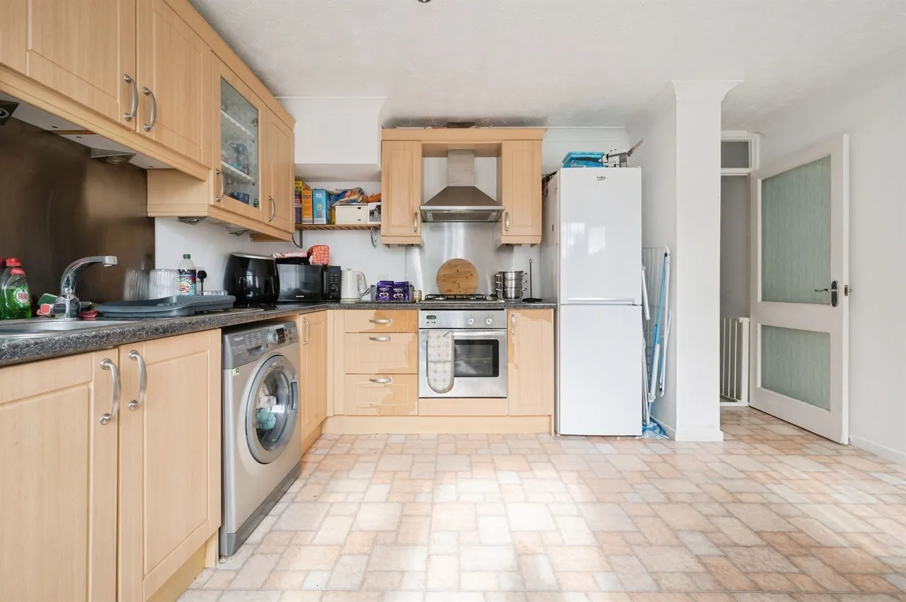 Ferndale, Hedge End, SO30, photo 12