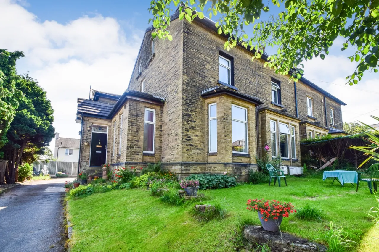 2 bed flat for sale — Saltaire, Bradford, West Yorkshire
