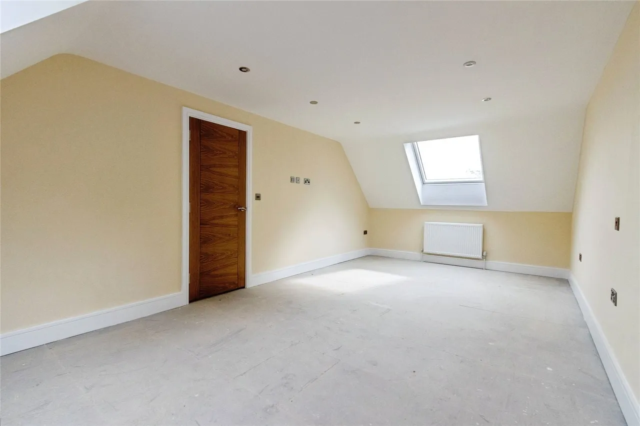 Manor Court, Horbury, Wakefield, WF4, photo 16