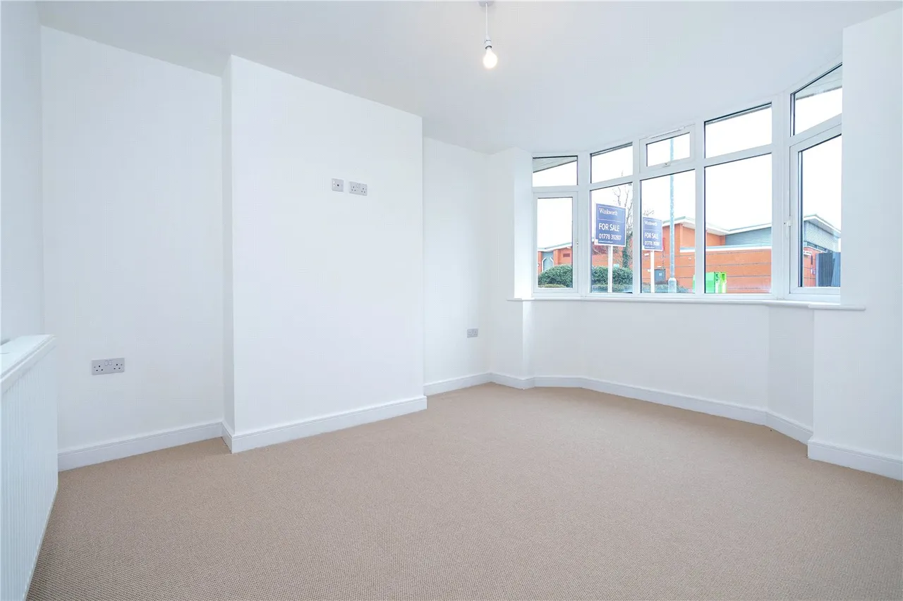 Exeter Street, Bourne, PE10, photo 9