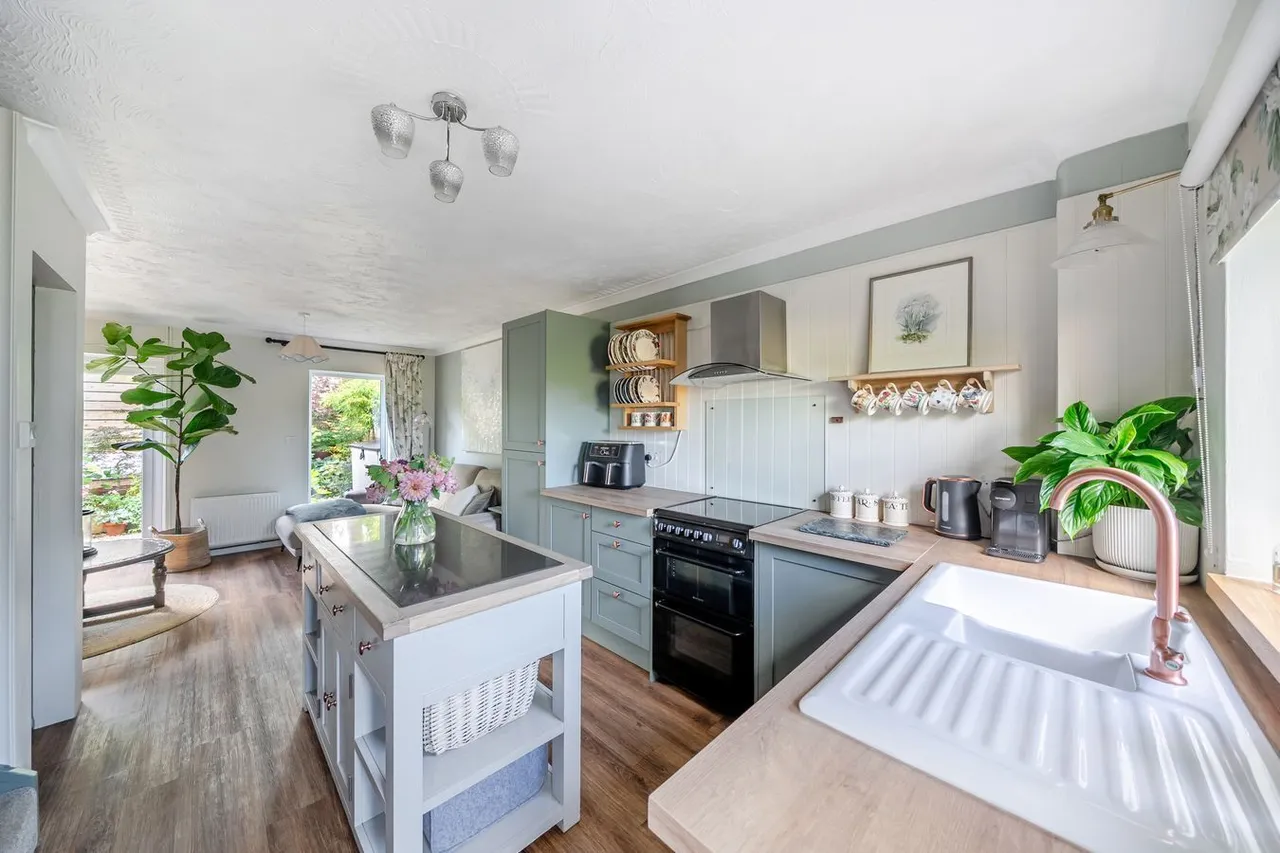Castle Court, Shepton Mallet, BA4, photo 6