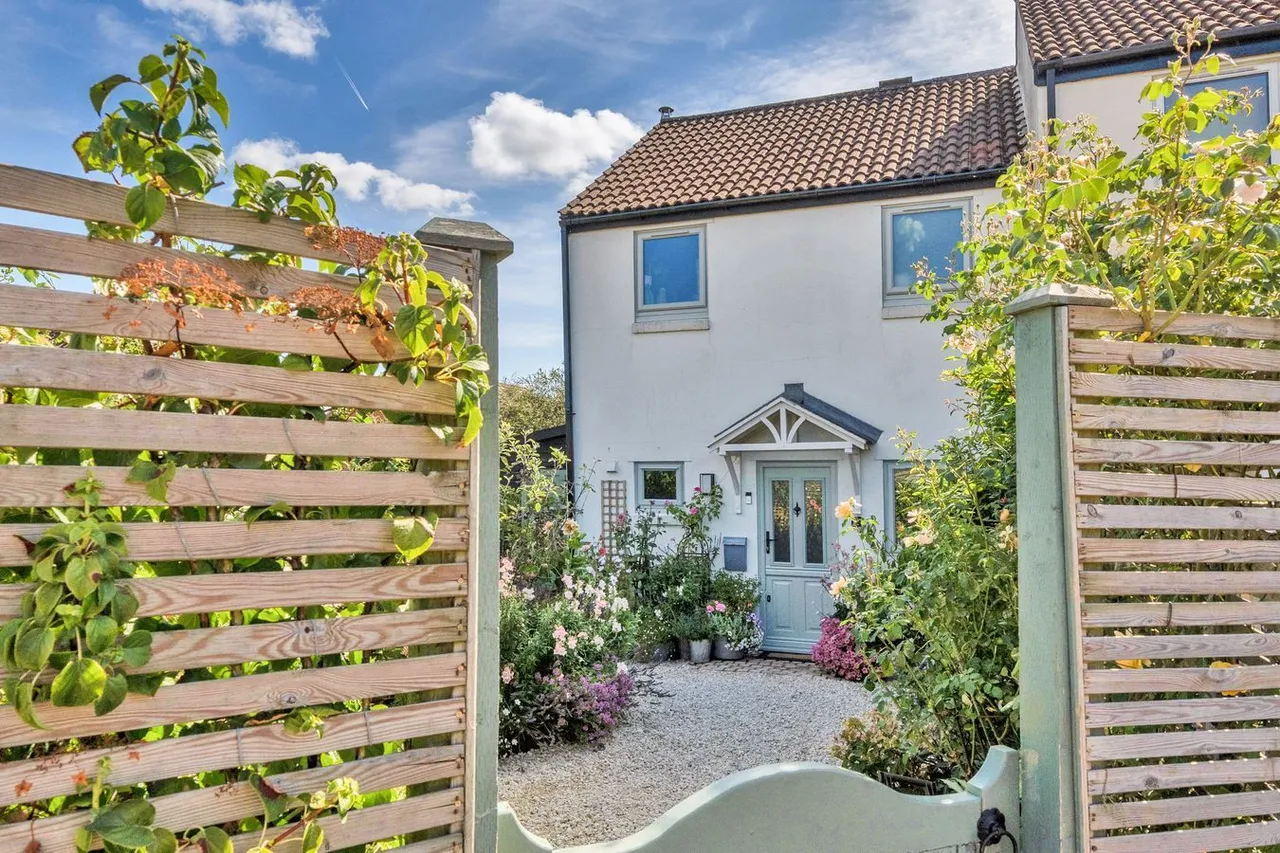 Castle Court, Shepton Mallet, BA4, photo 16