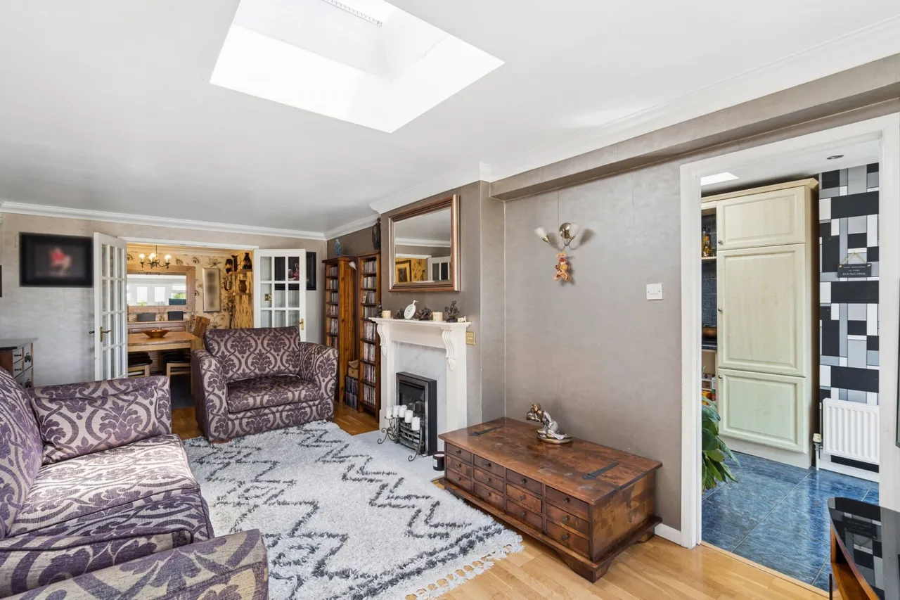 Heath End Road, Flackwell Heath, HP10, photo 3