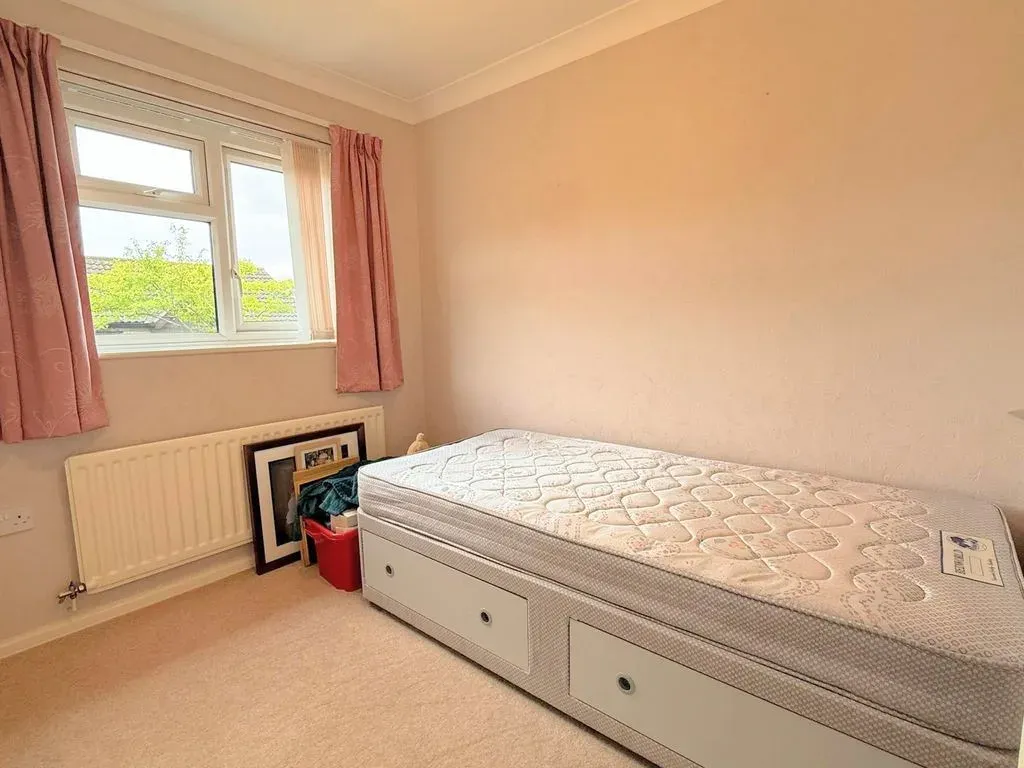 Bryony Place, Conniburrow, Milton Keynes, Buckinghamshire, MK14 7EA, photo 7