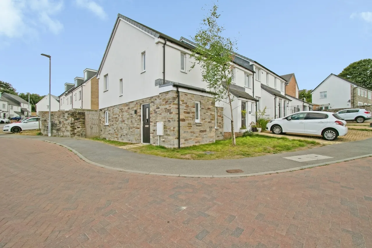 2 bed house for sale, Bickland View, Falmouth, TR11
