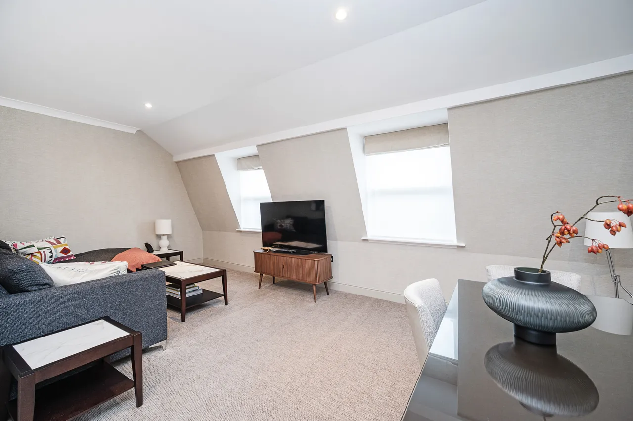 Superior Two Bedroom, Calico House, 42b Bow Lane, London, photo 6