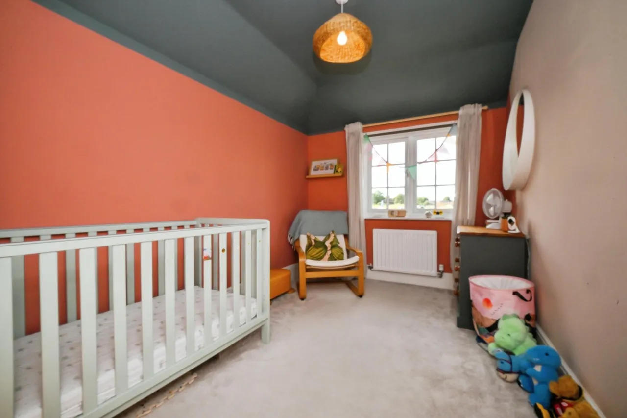 Apollo Chase, Ely, CB7, photo 19