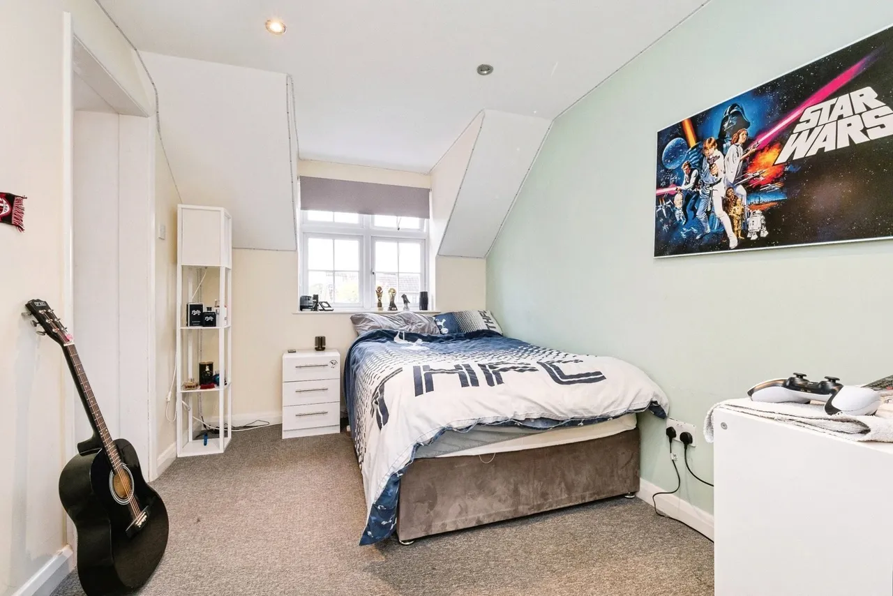 Wykeham Avenue, HORNCHURCH, Essex, RM11, photo 12