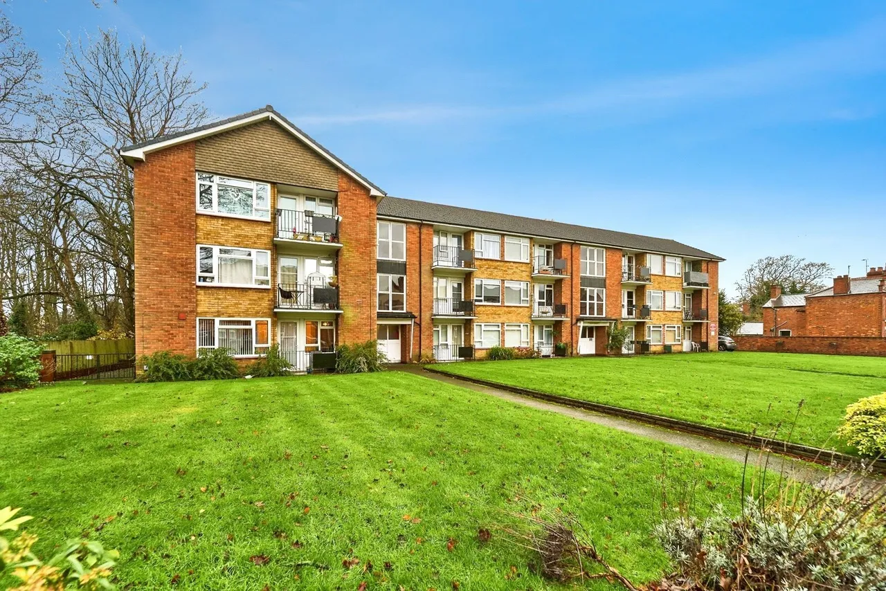 Sutton Road, WALSALL, West Midlands, WS1, photo 2