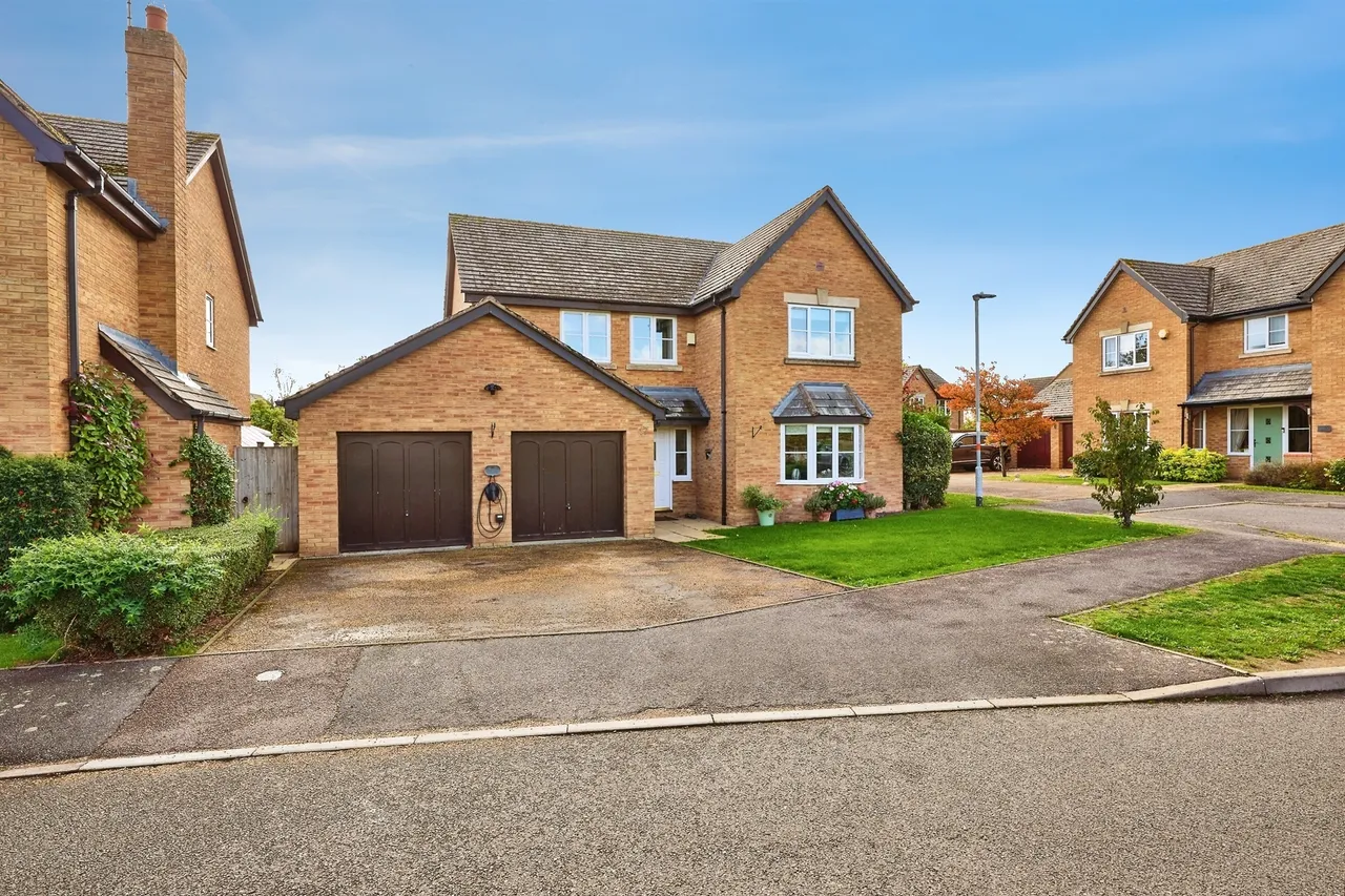 4 bed house for sale, Hillfield Road, Peterborough, PE8