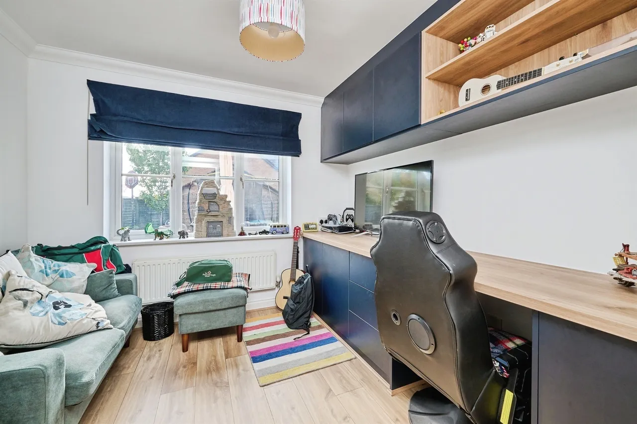 Hillfield Road, Peterborough, PE8, photo 5