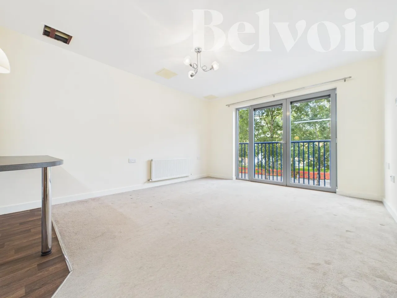 Priestley Road, Limes Park, RG24, photo 2