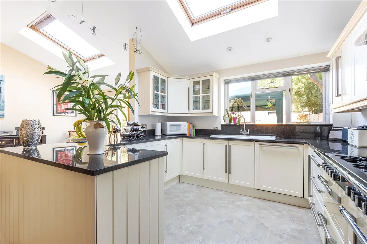 Oxford Road, Teddington, TW11 0QA, photo 5