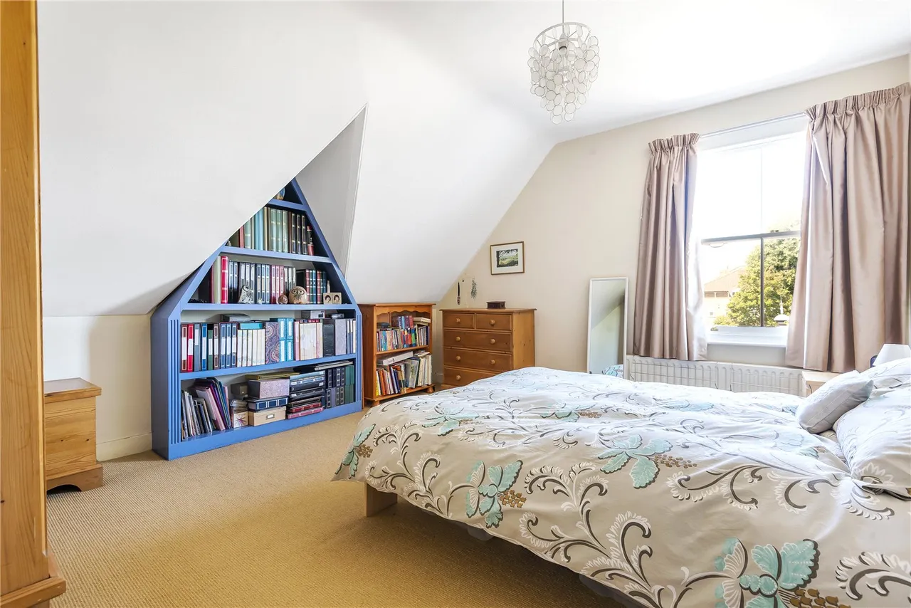 Oxford Road, Teddington, TW11 0QA, photo 8