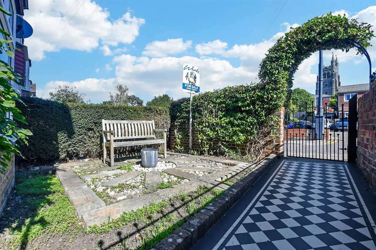 Station Road, Tenterden, TN30, photo 2
