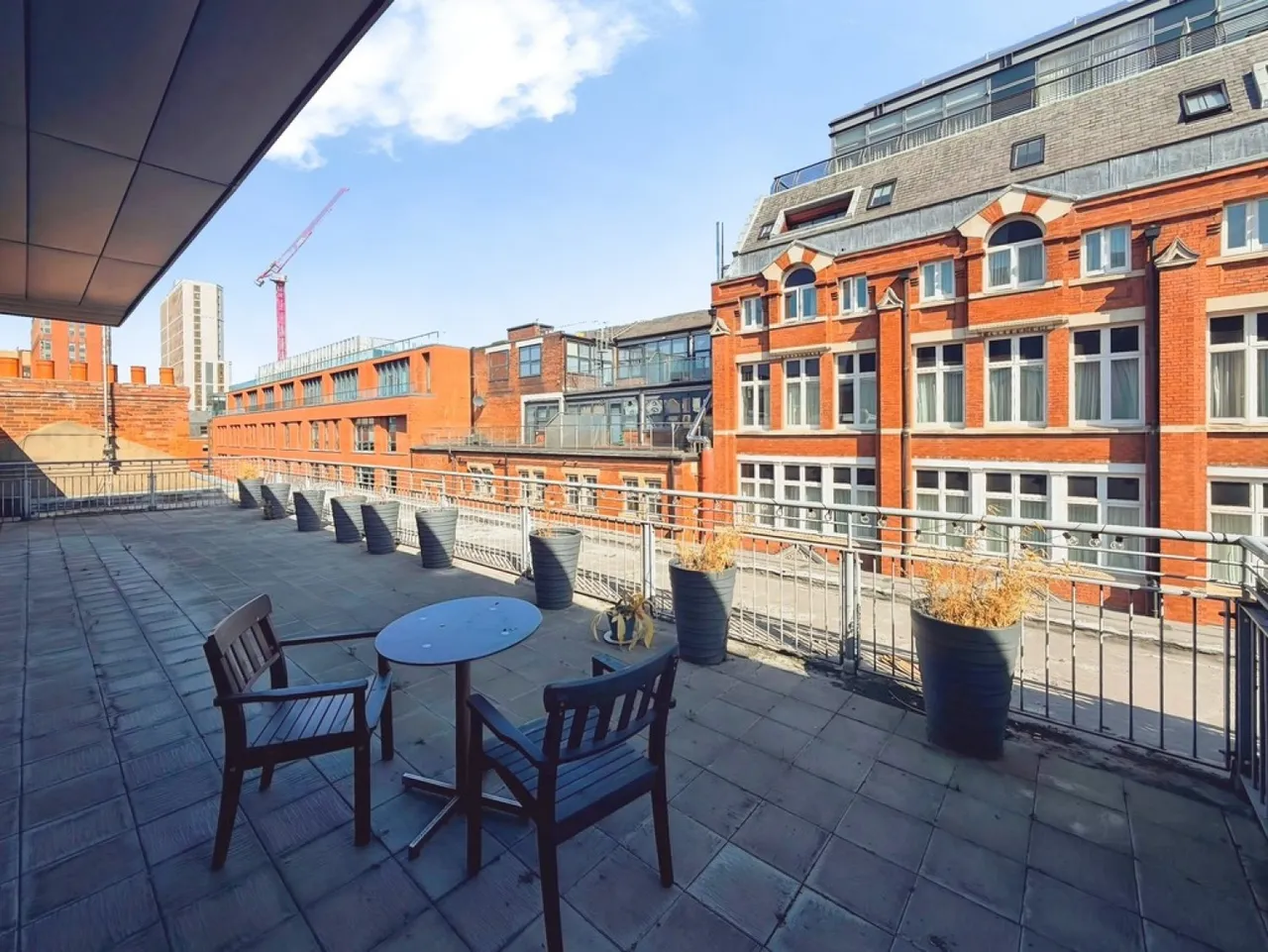 Britannia House, York Place, photo 12