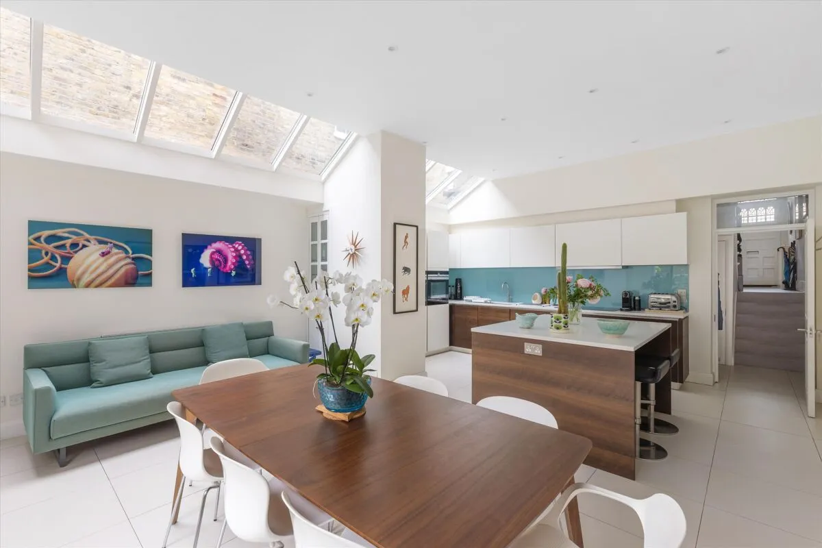 Addison Gardens, London, W14, photo 2