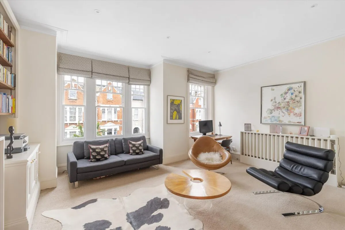 Addison Gardens, London, W14, photo 15