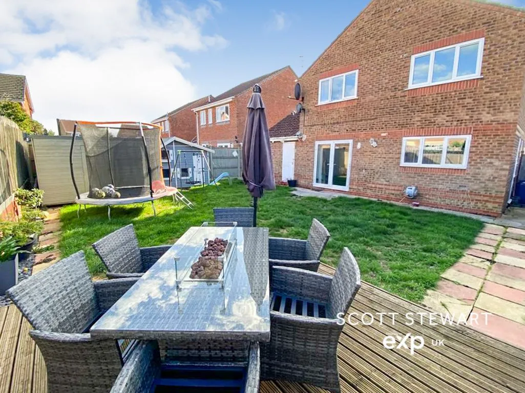Redshank Close, Whittlesey, PE7, photo 13