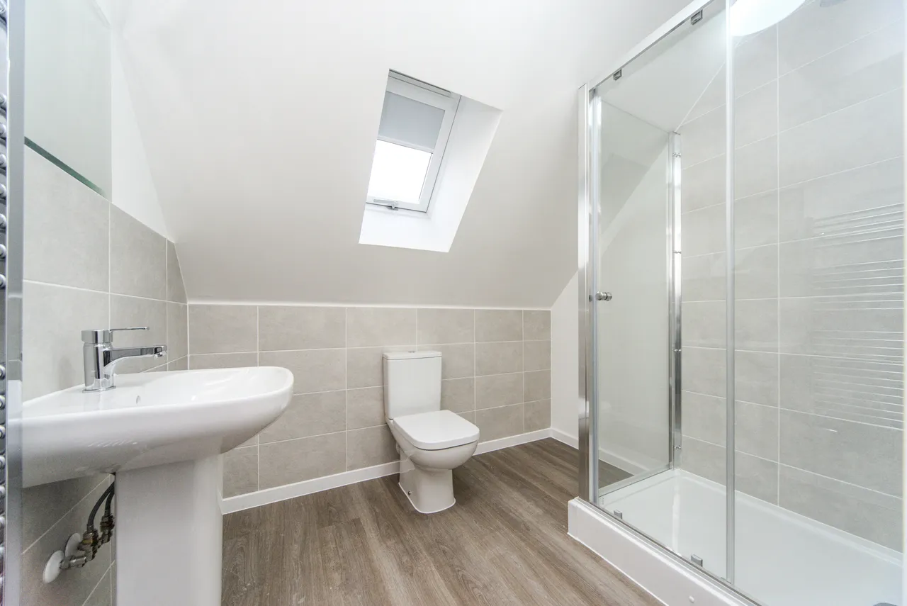 Funnell Drive, Stone Cross, BN24, photo 8