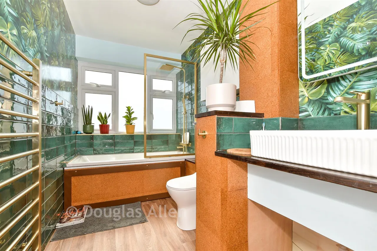 Highfield Green, Epping, CM16, photo 9