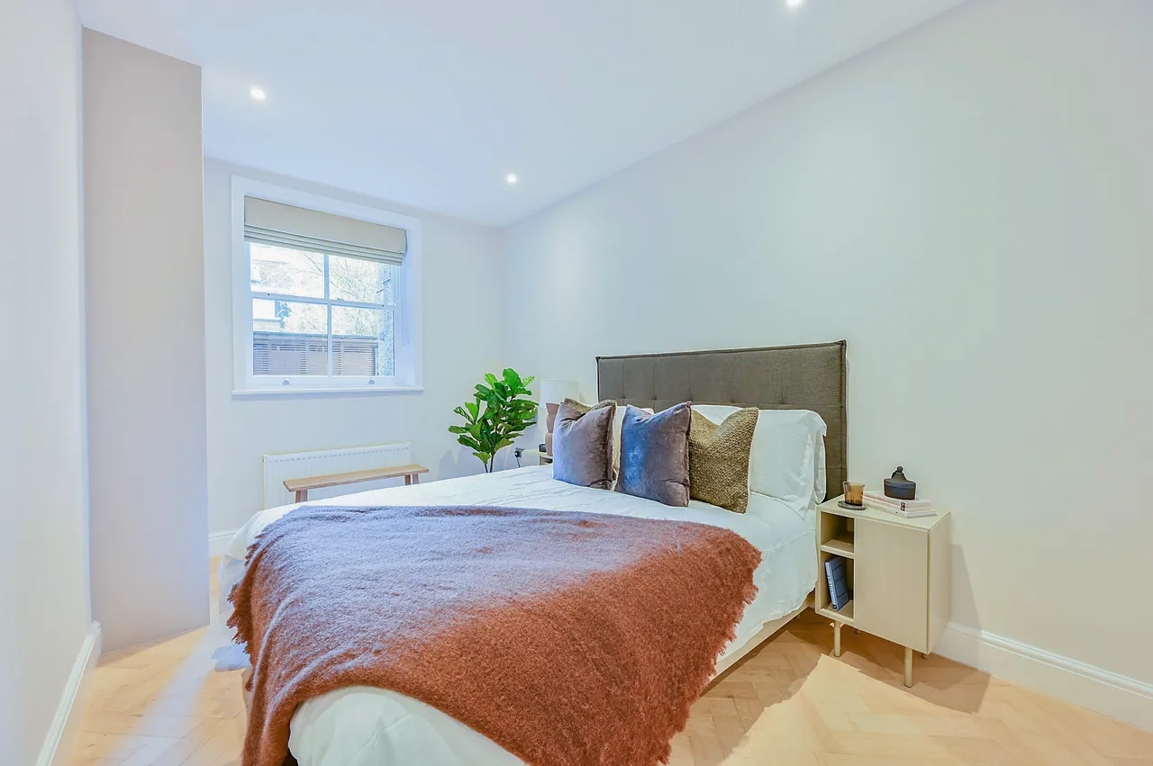 202a Hamlet Gardens, London, photo 5