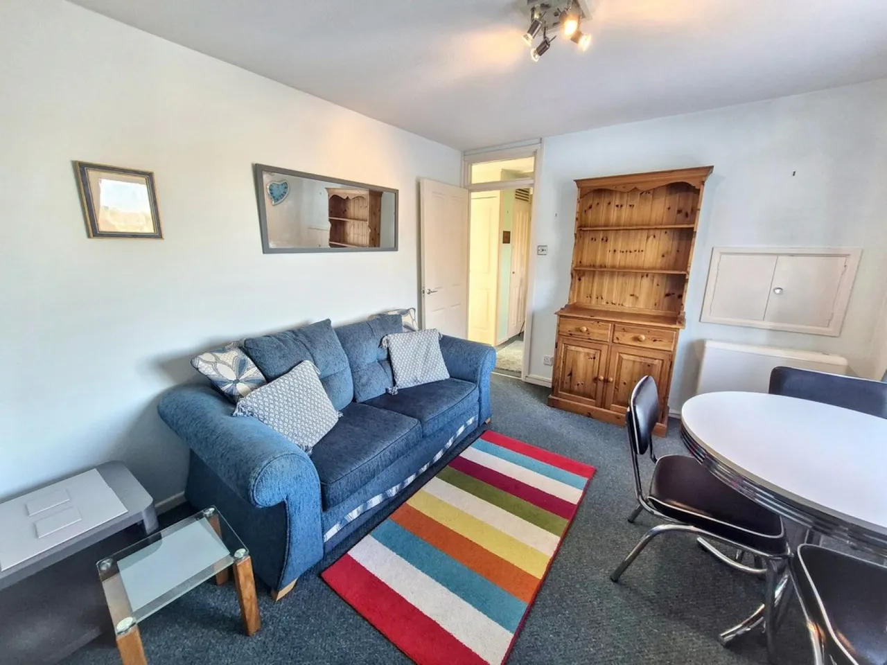 Brook Court, photo 3