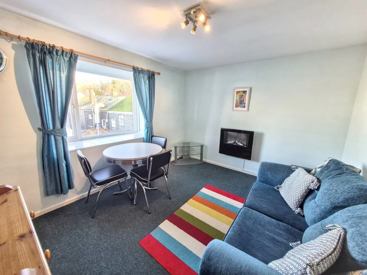 Brook Court, photo 7