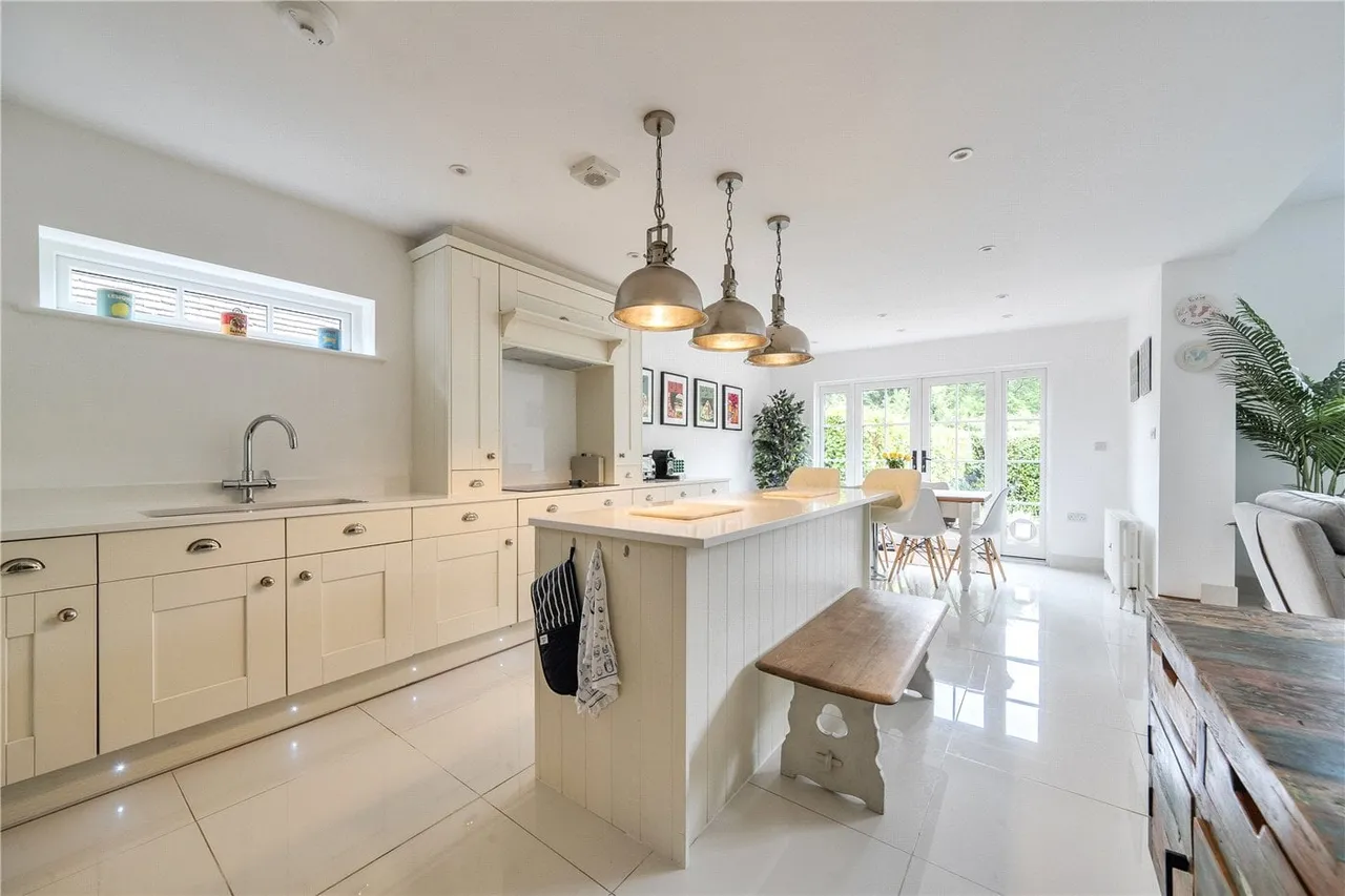 Churt Road, Hindhead, Surrey, GU26, photo 4