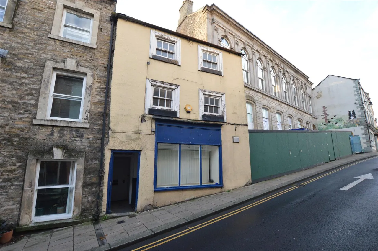 3 bed house for sale, Frenchgate, Richmond