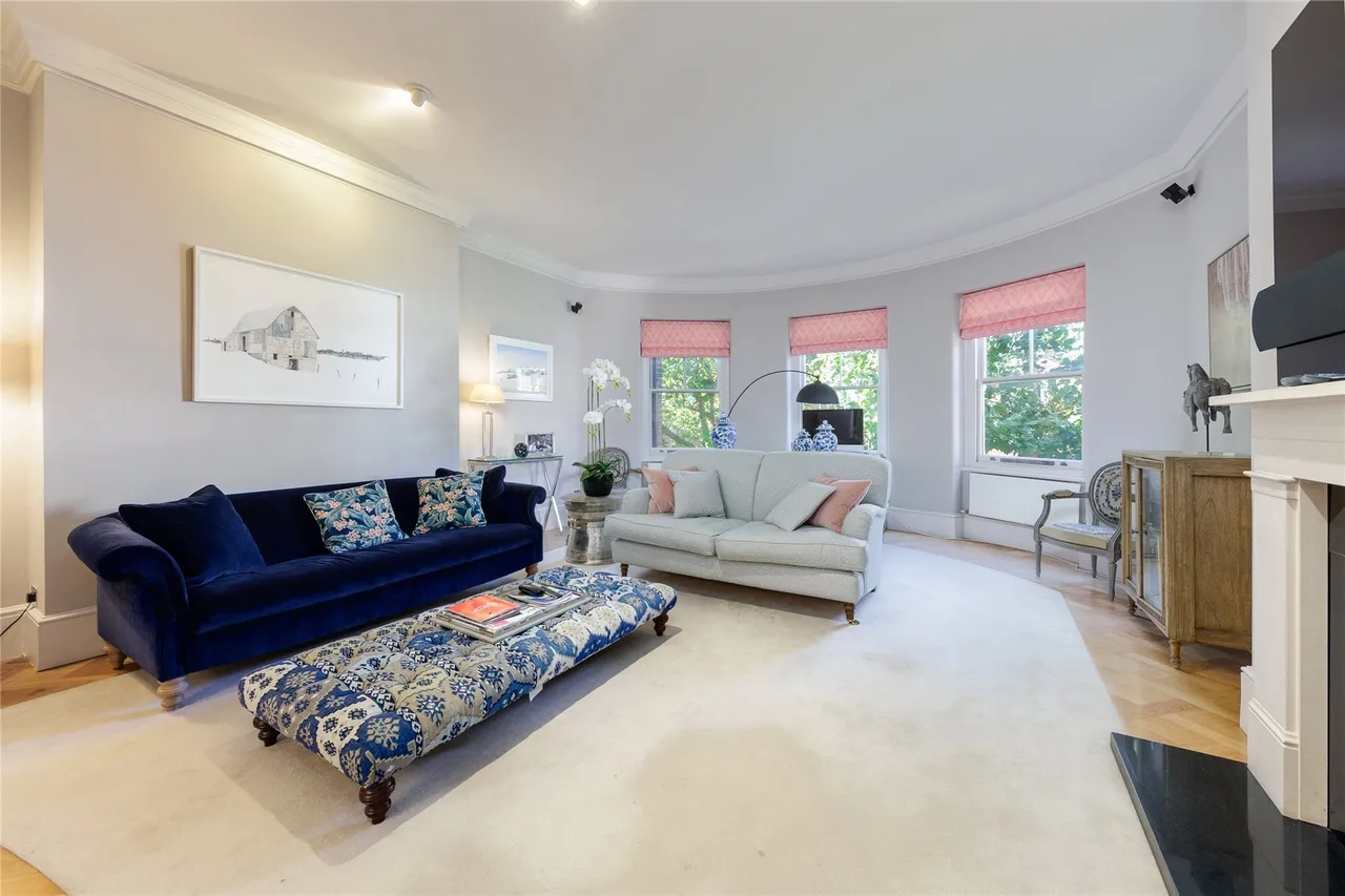 Sloane Court West, London, SW3, photo 11