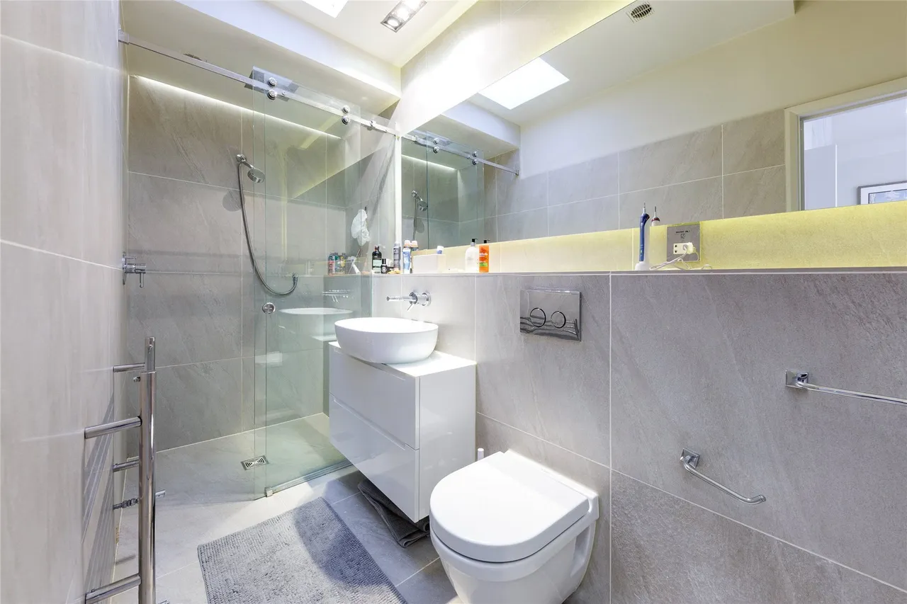 Sloane Court West, London, SW3, photo 6
