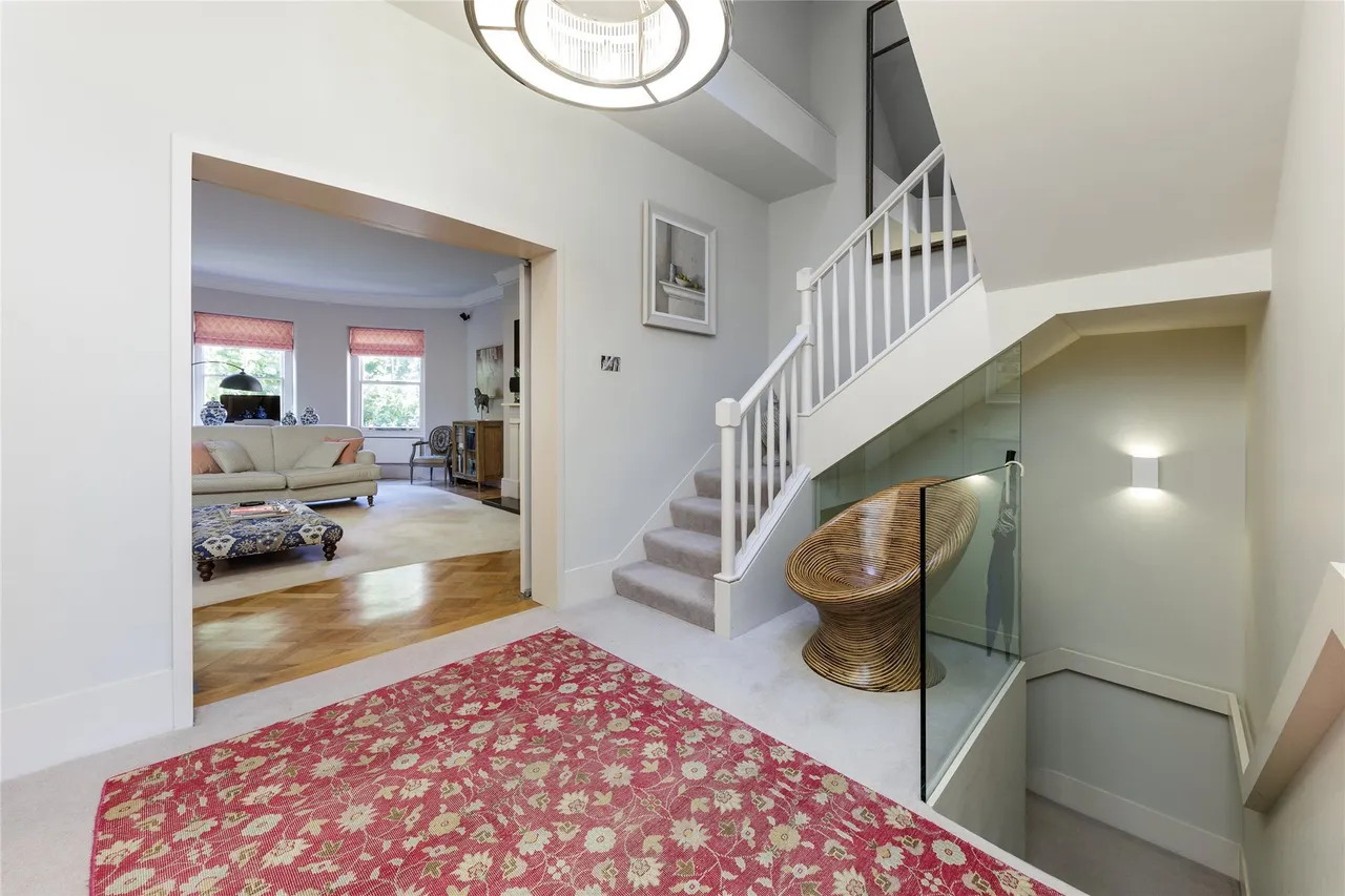 Sloane Court West, London, SW3, photo 10