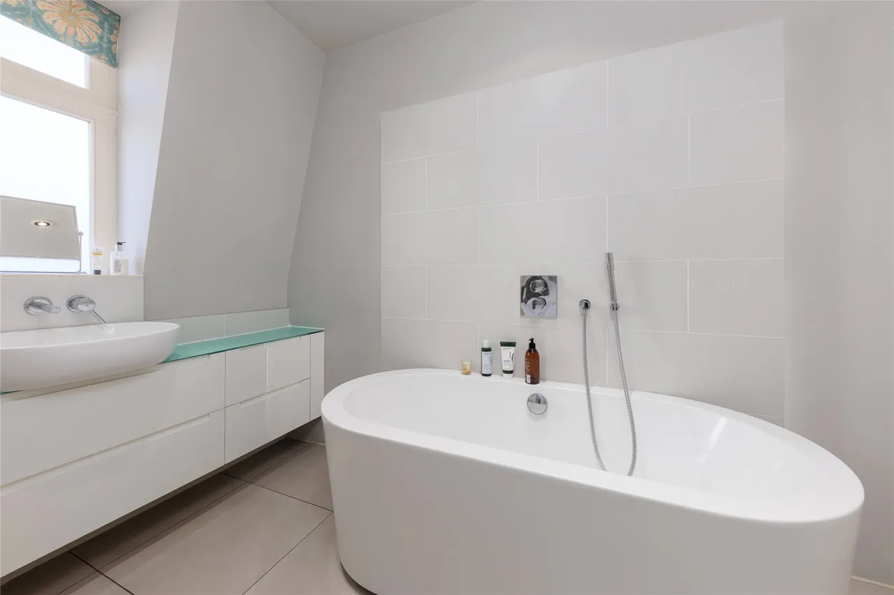Sloane Court West, London, SW3, photo 7