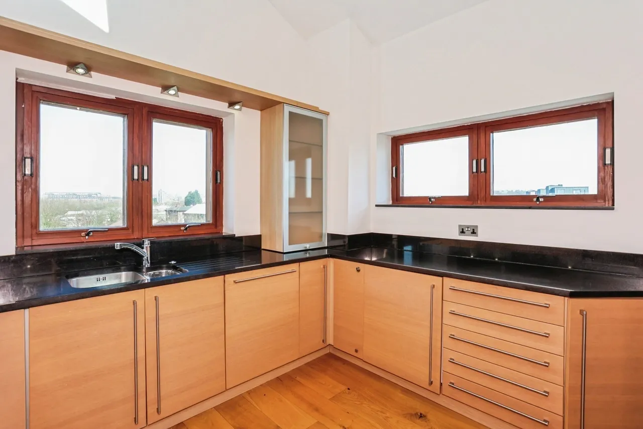 Turneys Court, Nottingham, NG2, photo 10