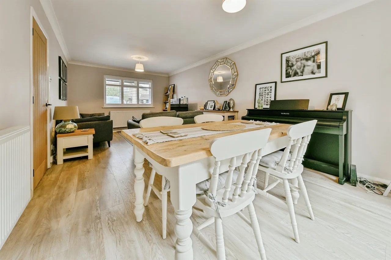 Petworth Close, Stevenage, SG2, photo 6