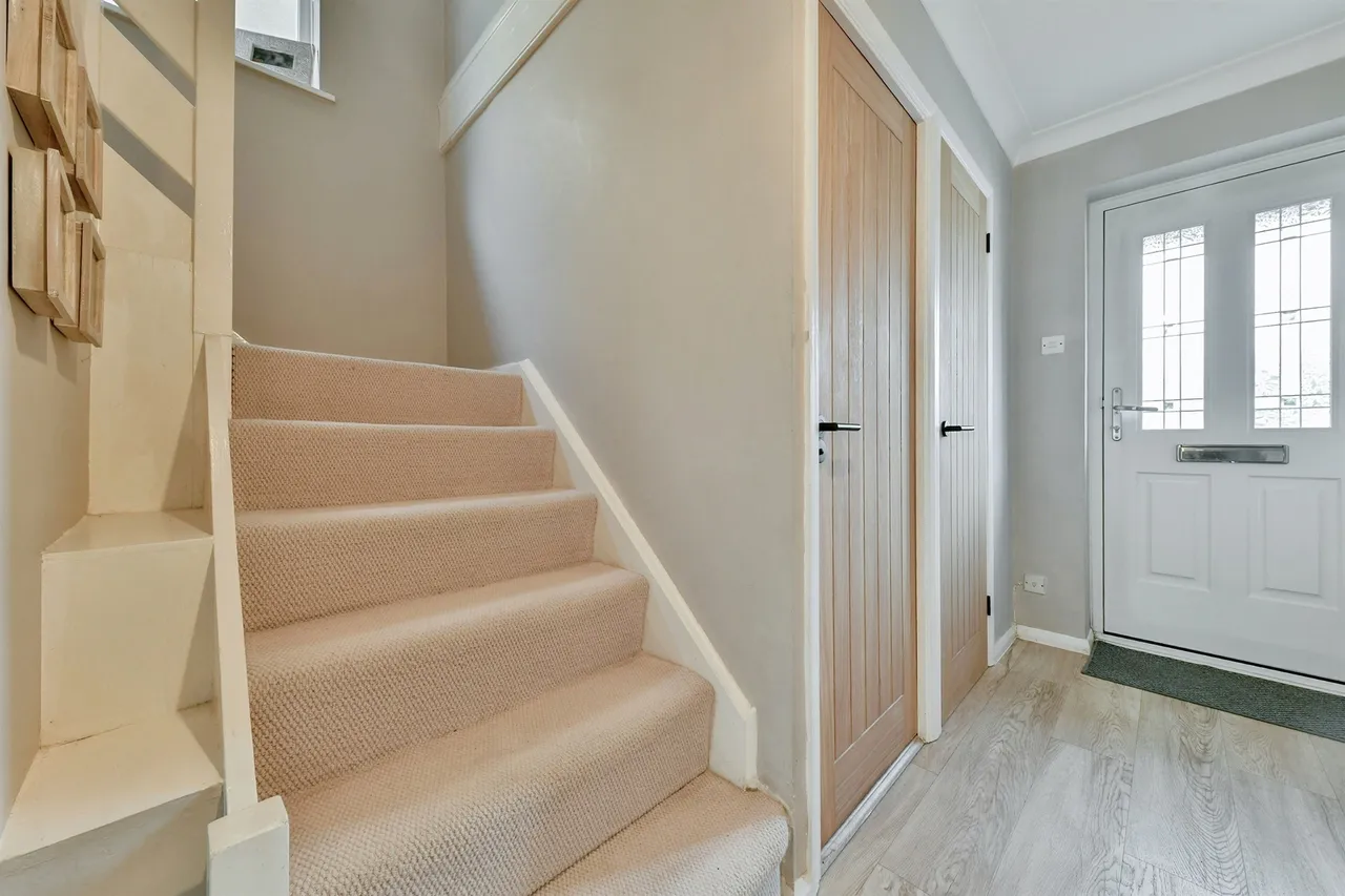 Petworth Close, Stevenage, SG2, photo 19