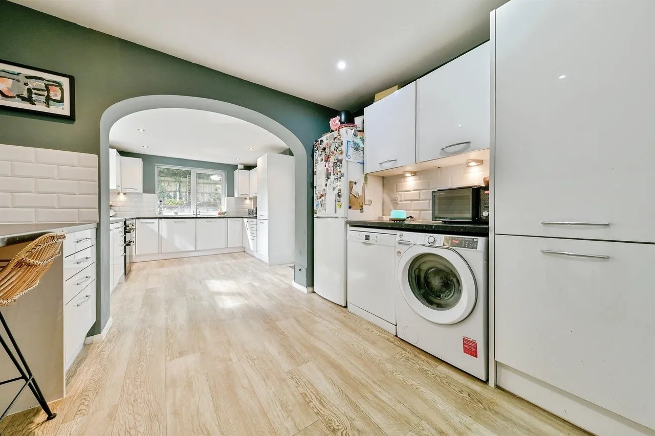 Petworth Close, Stevenage, SG2, photo 10