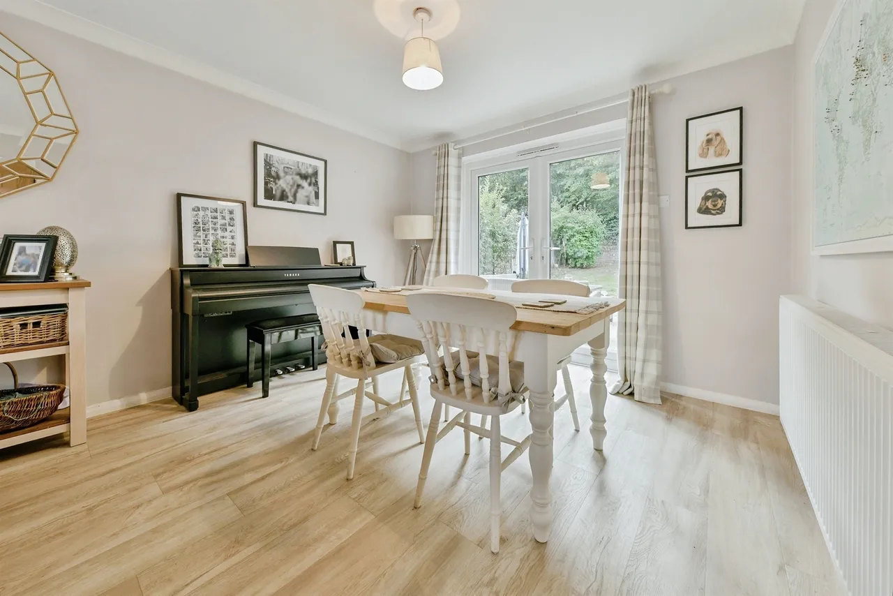 Petworth Close, Stevenage, SG2, photo 5