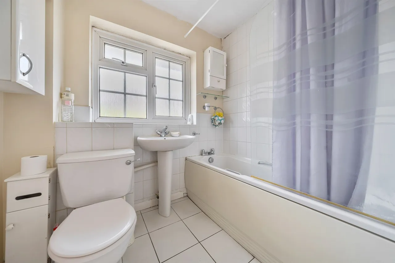 Gardner Road, Maidenhead, SL6, photo 11