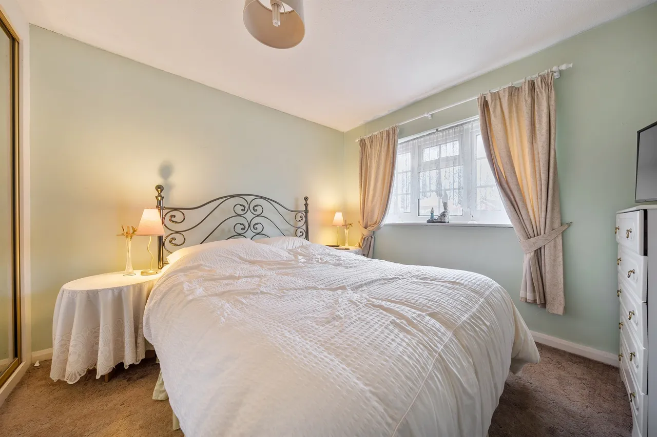 Gardner Road, Maidenhead, SL6, photo 13