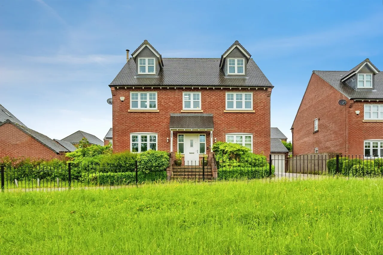 Tutbury Hollow, Ashbourne, DE6, photo 31